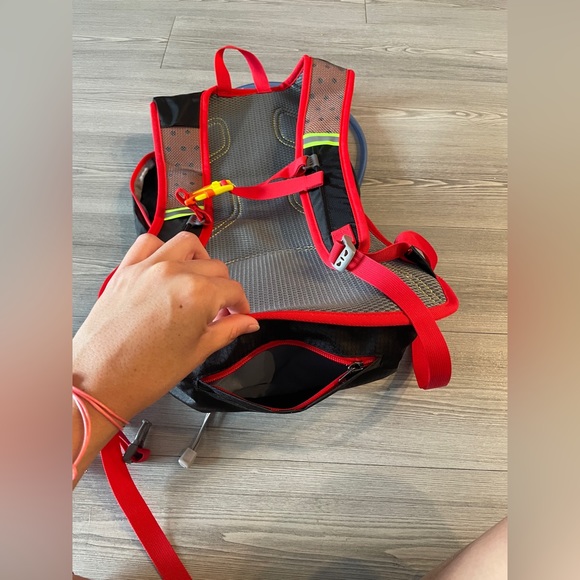 Hydropack Backpack - Picture 4 of 6